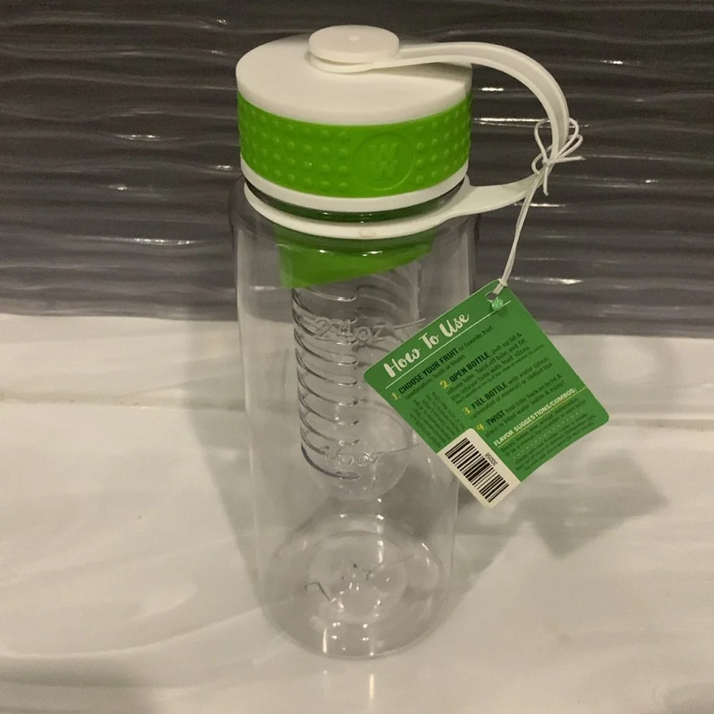 Fruit infuser Bottle NEW 24 Fl Oz BPA Free Leak Proof Twist cap Use Both Ways - Picture 7 of 7